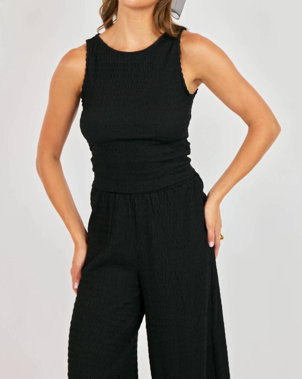 NEW SADIE & SAGE howdy honey textured tank top in black